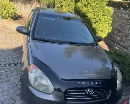 Сірий Хендай Акцент, об'ємом двигуна 1.6 л та пробігом 236 тис. км за 5500 $, фото 5 на Automoto.ua