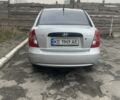 Серый Хендай Акцент, объемом двигателя 1.4 л и пробегом 168 тыс. км за 5000 $, фото 3 на Automoto.ua