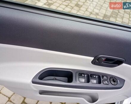 Серый Хендай Акцент, объемом двигателя 1.4 л и пробегом 73 тыс. км за 6600 $, фото 19 на Automoto.ua