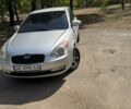 Сірий Хендай Акцент, об'ємом двигуна 1.4 л та пробігом 450 тис. км за 4800 $, фото 1 на Automoto.ua