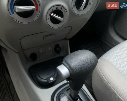 Серый Хендай Акцент, объемом двигателя 1.4 л и пробегом 144 тыс. км за 5300 $, фото 13 на Automoto.ua