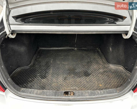 Серый Хендай Акцент, объемом двигателя 1.4 л и пробегом 327 тыс. км за 4500 $, фото 19 на Automoto.ua