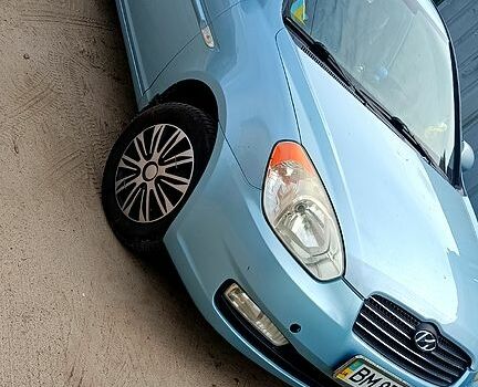 Серый Хендай Акцент, объемом двигателя 1.5 л и пробегом 236 тыс. км за 4800 $, фото 7 на Automoto.ua