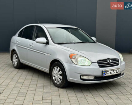 Серый Хендай Акцент, объемом двигателя 1.4 л и пробегом 312 тыс. км за 4150 $, фото 1 на Automoto.ua