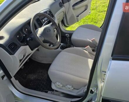 Хендай Акцент 2008 в Одессе на Automoto.ua Серый Хендай Акцент, объемом двигателя 1.4 л и пробегом 186 тыс. км за 5500 $, фото 8 на Automoto.ua