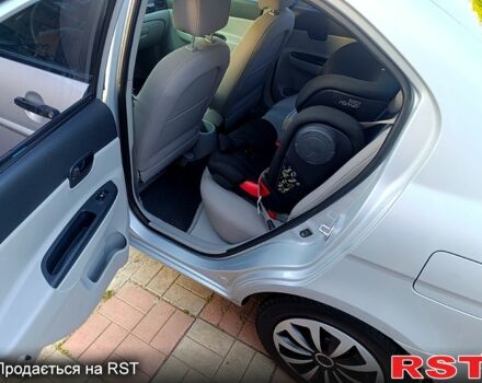 Сірий Хендай Акцент, об'ємом двигуна 1.4 л та пробігом 105 тис. км за 5900 $, фото 1 на Automoto.ua