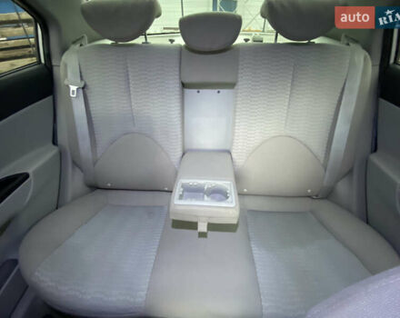 Сірий Хендай Акцент, об'ємом двигуна 1.4 л та пробігом 252 тис. км за 4500 $, фото 5 на Automoto.ua