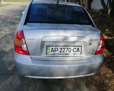 Серый Хендай Акцент, объемом двигателя 1.6 л и пробегом 150 тыс. км за 7000 $, фото 5 на Automoto.ua