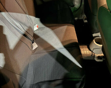 Серый Хендай Акцент, объемом двигателя 1.49 л и пробегом 250 тыс. км за 5300 $, фото 10 на Automoto.ua