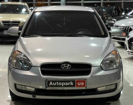 Серый Хендай Акцент, объемом двигателя 1.4 л и пробегом 203 тыс. км за 4990 $, фото 1 на Automoto.ua