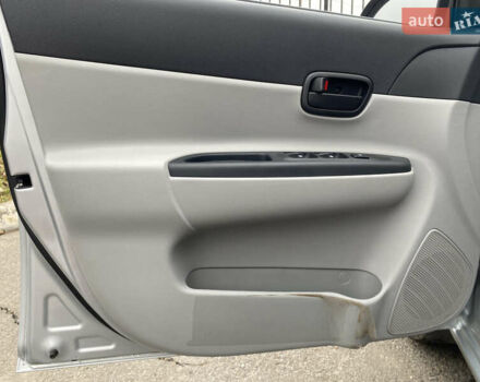 Серый Хендай Акцент, объемом двигателя 1.4 л и пробегом 5 тыс. км за 7500 $, фото 17 на Automoto.ua