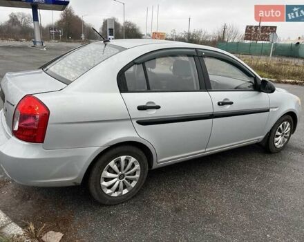 Серый Хендай Акцент, объемом двигателя 1.4 л и пробегом 139 тыс. км за 4500 $, фото 18 на Automoto.ua