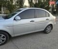 Сірий Хендай Акцент, об'ємом двигуна 1.4 л та пробігом 165 тис. км за 6600 $, фото 1 на Automoto.ua