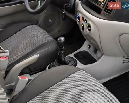 Сірий Хендай Акцент, об'ємом двигуна 1.4 л та пробігом 139 тис. км за 4500 $, фото 20 на Automoto.ua