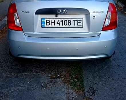 Сірий Хендай Акцент, об'ємом двигуна 1.4 л та пробігом 155 тис. км за 5600 $, фото 4 на Automoto.ua