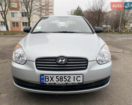 Серый Хендай Акцент, объемом двигателя 1.4 л и пробегом 5 тыс. км за 7500 $, фото 1 на Automoto.ua