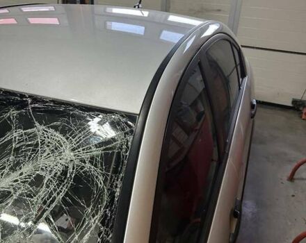 Серый Хендай Акцент, объемом двигателя 1.4 л и пробегом 214 тыс. км за 1900 $, фото 8 на Automoto.ua