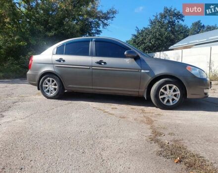 Сірий Хендай Акцент, об'ємом двигуна 1.4 л та пробігом 191 тис. км за 5350 $, фото 7 на Automoto.ua