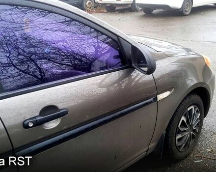 Серый Хендай Акцент, объемом двигателя 1.4 л и пробегом 220 тыс. км за 5900 $, фото 1 на Automoto.ua