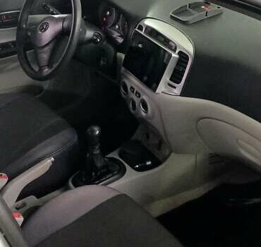 Серый Хендай Акцент, объемом двигателя 1.4 л и пробегом 113 тыс. км за 4600 $, фото 10 на Automoto.ua