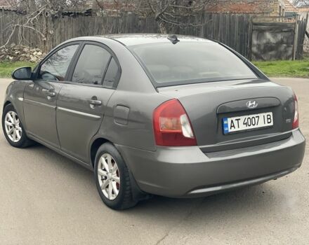 Серый Хендай Акцент, объемом двигателя 1.5 л и пробегом 270 тыс. км за 3699 $, фото 5 на Automoto.ua