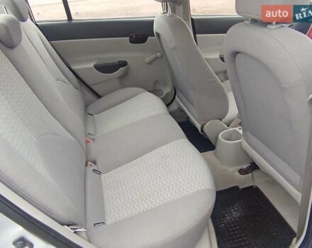 Сірий Хендай Акцент, об'ємом двигуна 1.4 л та пробігом 240 тис. км за 4800 $, фото 4 на Automoto.ua