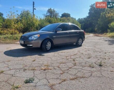 Сірий Хендай Акцент, об'ємом двигуна 1.4 л та пробігом 191 тис. км за 5350 $, фото 8 на Automoto.ua