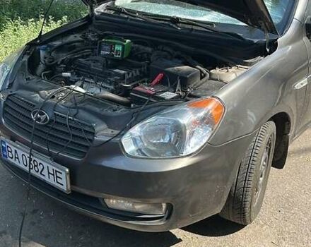 Сірий Хендай Акцент, об'ємом двигуна 1.4 л та пробігом 250 тис. км за 5400 $, фото 1 на Automoto.ua