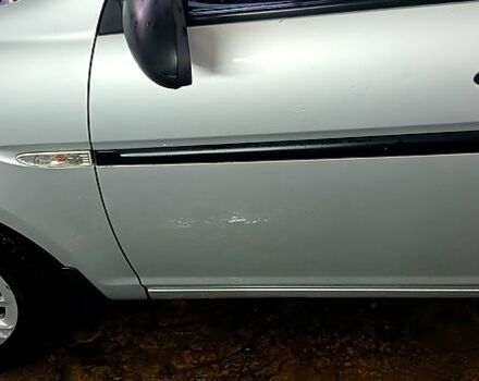 Серый Хендай Акцент, объемом двигателя 1.4 л и пробегом 113 тыс. км за 4600 $, фото 6 на Automoto.ua