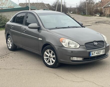 Серый Хендай Акцент, объемом двигателя 1.5 л и пробегом 270 тыс. км за 3699 $, фото 1 на Automoto.ua