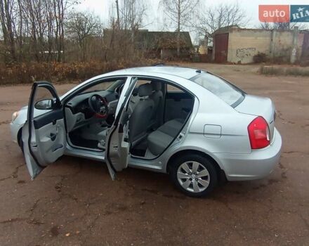 Сірий Хендай Акцент, об'ємом двигуна 1.4 л та пробігом 240 тис. км за 4800 $, фото 11 на Automoto.ua