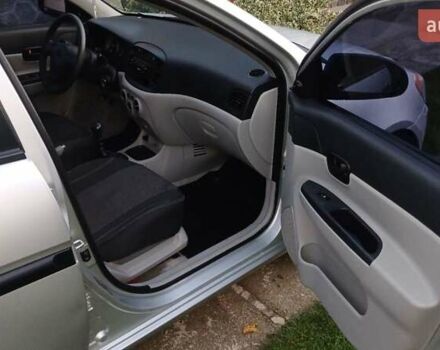 Сірий Хендай Акцент, об'ємом двигуна 1.4 л та пробігом 130 тис. км за 5500 $, фото 13 на Automoto.ua