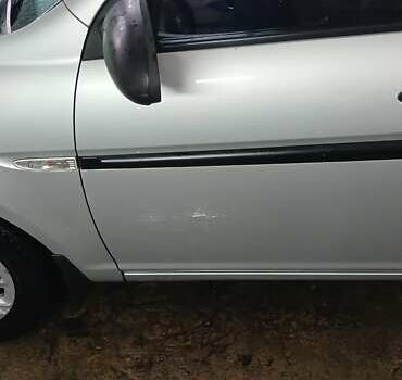 Серый Хендай Акцент, объемом двигателя 1.4 л и пробегом 113 тыс. км за 4600 $, фото 6 на Automoto.ua