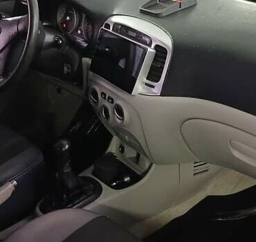 Серый Хендай Акцент, объемом двигателя 1.4 л и пробегом 113 тыс. км за 4600 $, фото 14 на Automoto.ua