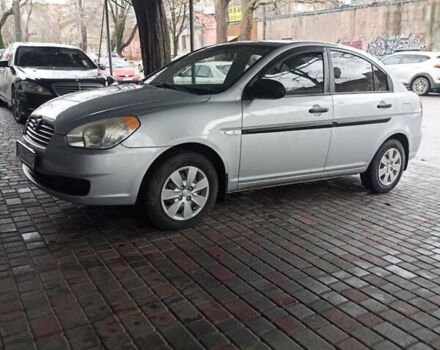 Серый Хендай Акцент, объемом двигателя 1.4 л и пробегом 140 тыс. км за 4999 $, фото 6 на Automoto.ua