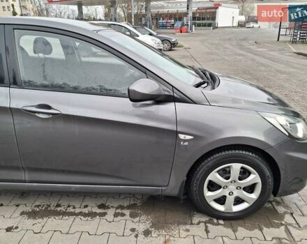 Серый Хендай Акцент, объемом двигателя 1.6 л и пробегом 109 тыс. км за 6700 $, фото 18 на Automoto.ua