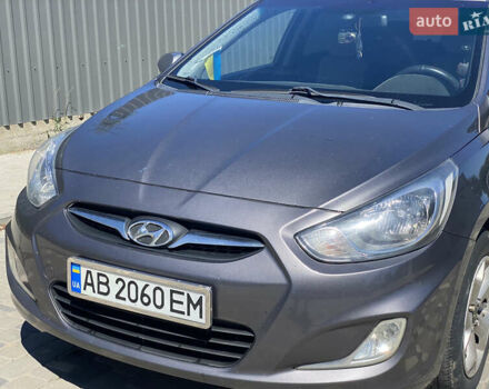 Серый Хендай Акцент, объемом двигателя 1.4 л и пробегом 200 тыс. км за 6950 $, фото 6 на Automoto.ua