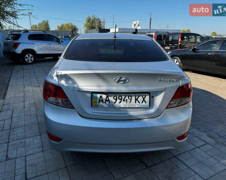 Сірий Хендай Акцент, об'ємом двигуна 1.4 л та пробігом 200 тис. км за 6300 $, фото 5 на Automoto.ua