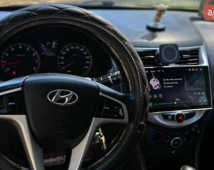 Сірий Хендай Акцент, об'ємом двигуна 1.4 л та пробігом 185 тис. км за 6800 $, фото 5 на Automoto.ua