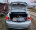 Серый Хендай Акцент, объемом двигателя 1.4 л и пробегом 177 тыс. км за 6100 $, фото 11 на Automoto.ua
