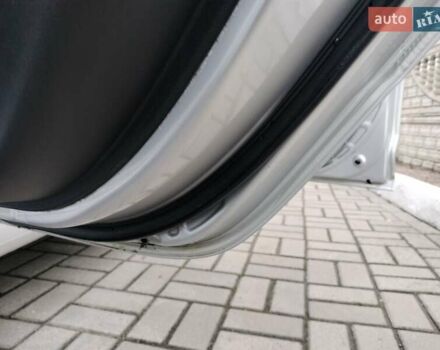 Серый Хендай Акцент, объемом двигателя 1.4 л и пробегом 175 тыс. км за 7500 $, фото 20 на Automoto.ua