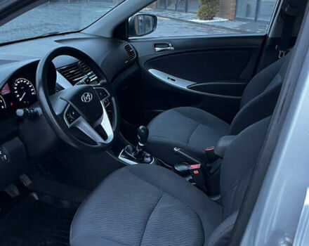 Серый Хендай Акцент, объемом двигателя 1.4 л и пробегом 79 тыс. км за 8100 $, фото 15 на Automoto.ua