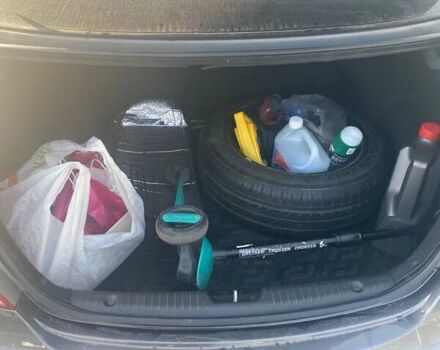 Сірий Хендай Акцент, об'ємом двигуна 1.4 л та пробігом 177 тис. км за 6000 $, фото 4 на Automoto.ua