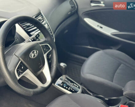 Серый Хендай Акцент, объемом двигателя 1.4 л и пробегом 178 тыс. км за 7999 $, фото 11 на Automoto.ua