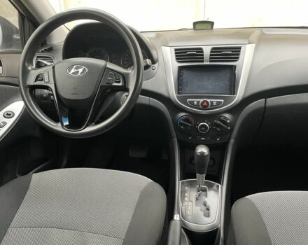 Хендай Акцент 2011 в Одессе на Automoto.ua Серый Хендай Акцент, объемом двигателя 1.4 л и пробегом 184 тыс. км за 7200 $, фото 16 на Automoto.ua