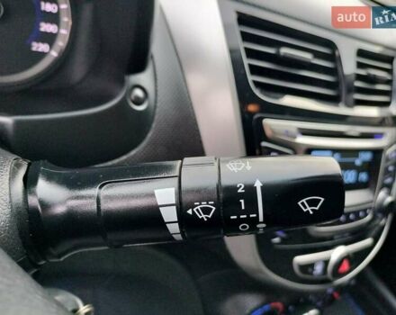 Серый Хендай Акцент, объемом двигателя 1.4 л и пробегом 175 тыс. км за 7500 $, фото 36 на Automoto.ua