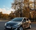 Серый Хендай Акцент, объемом двигателя 1.4 л и пробегом 130 тыс. км за 7600 $, фото 1 на Automoto.ua
