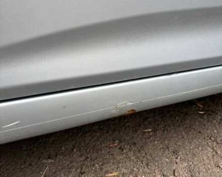 Серый Хендай Акцент, объемом двигателя 1.4 л и пробегом 140 тыс. км за 6800 $, фото 5 на Automoto.ua