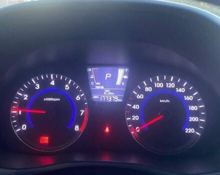 Сірий Хендай Акцент, об'ємом двигуна 1.4 л та пробігом 177 тис. км за 6000 $, фото 10 на Automoto.ua