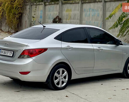 Хендай Акцент 2011 у Одесі на Automoto.ua Сірий Хендай Акцент, об'ємом двигуна 1.4 л та пробігом 184 тис. км за 7200 $, фото 31 на Automoto.ua